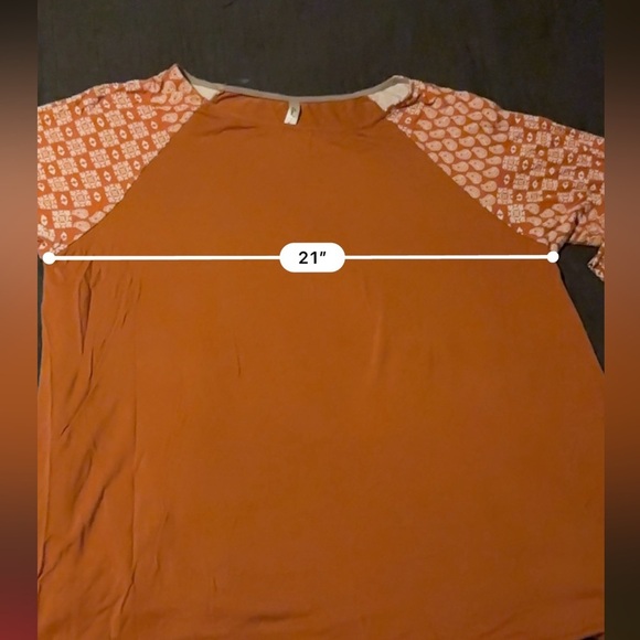 Cool Melon Quarterlength Top 1X - Picture 2 of 5